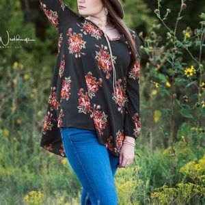 Embrace Los Angeles Green Floral Tunic, Medium